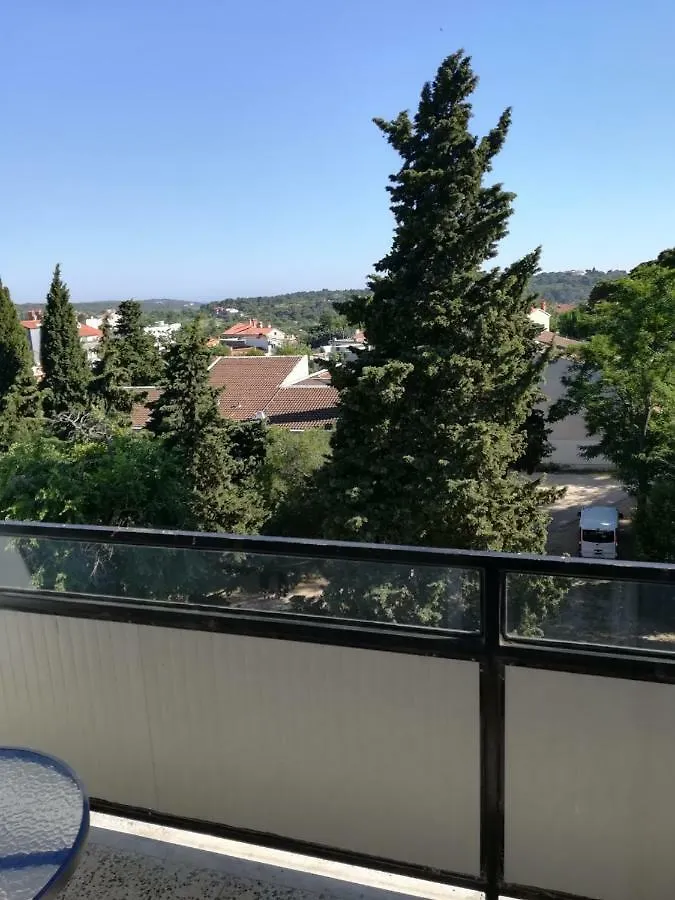 Apartman Tonika Pula Apartment