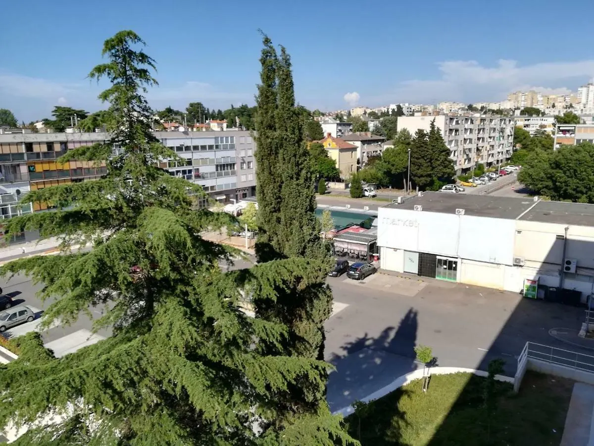Apartment Apartman Tonika Pula